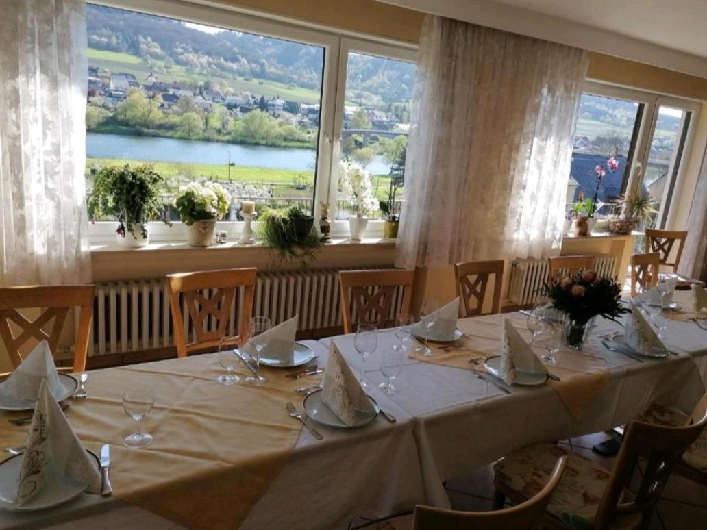 Chateau-De-La-Moselle Kinheim المظهر الخارجي الصورة